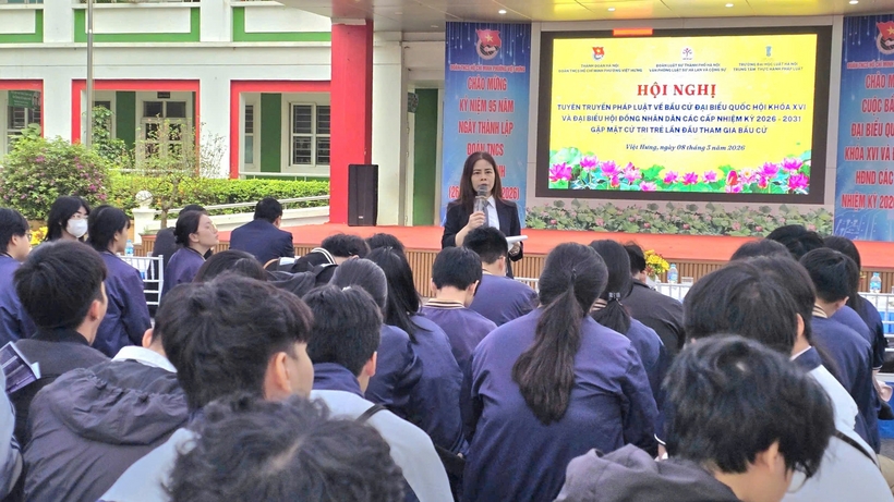 Khơi dậy tinh thần trách nhiệm của cử tri trẻ lần đầu cầm lá phiếu trên tay