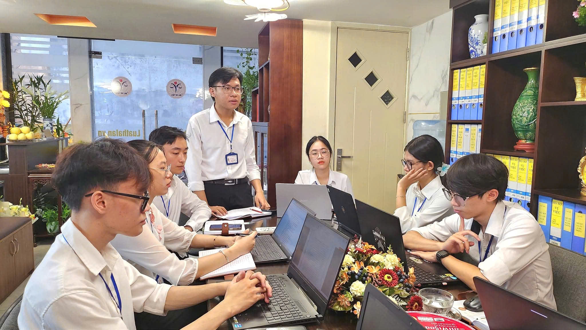 Người tập sự qua các thời kỳ