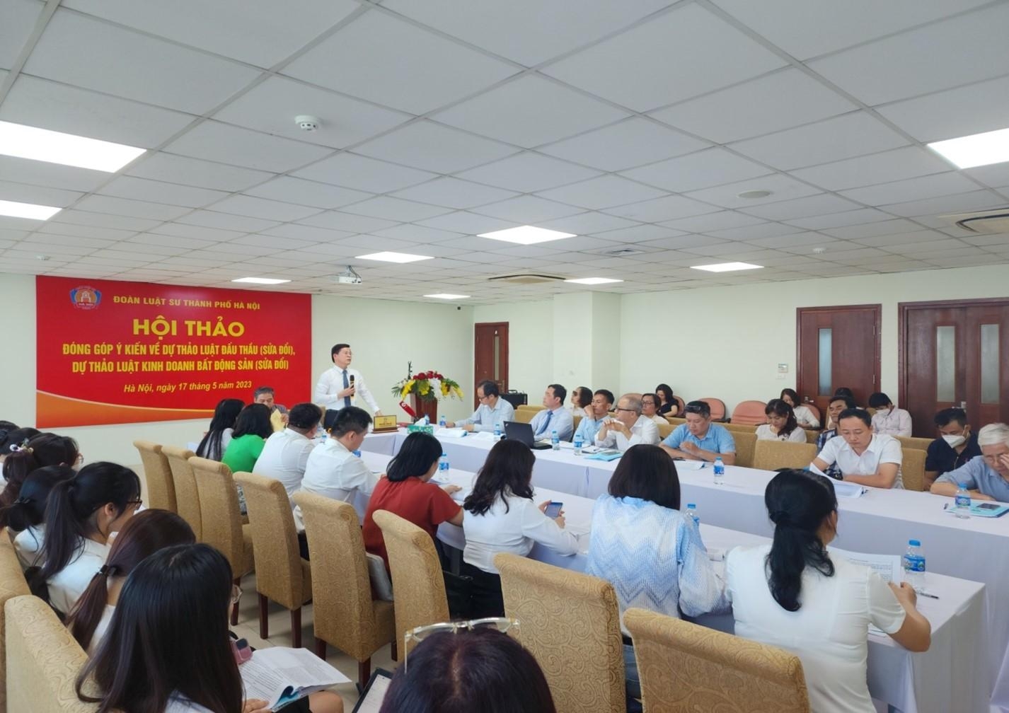 Vai trò của Luật sư và báo chí trong công tác xây dựng pháp luật, tuyên truyền phổ biến giáo dục pháp luật