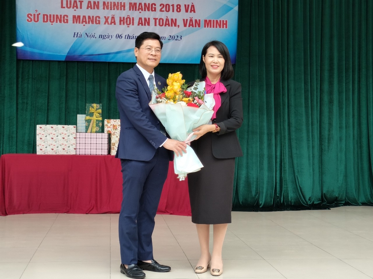 Video- Đoàn Luật sư TP Hà Nội tuyên truyền pháp luật tại Trường THCS Ngọc Lâm