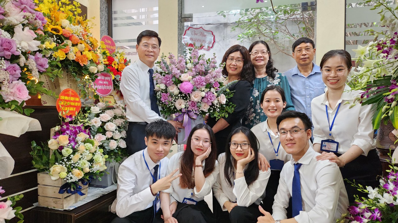Kỷ niệm 13 năm Ngày thành lập Văn phòng 06-4-2023
